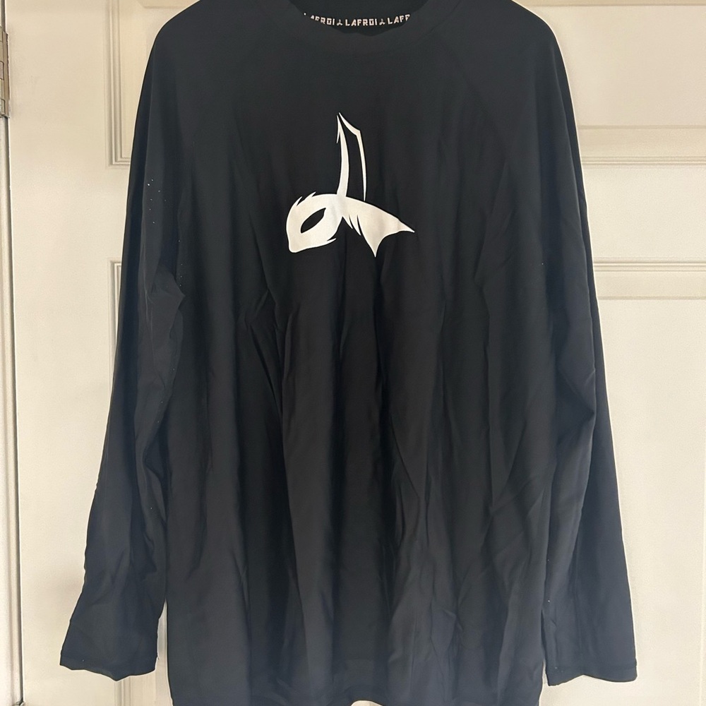 Black Long Sleeve Workout Shirt